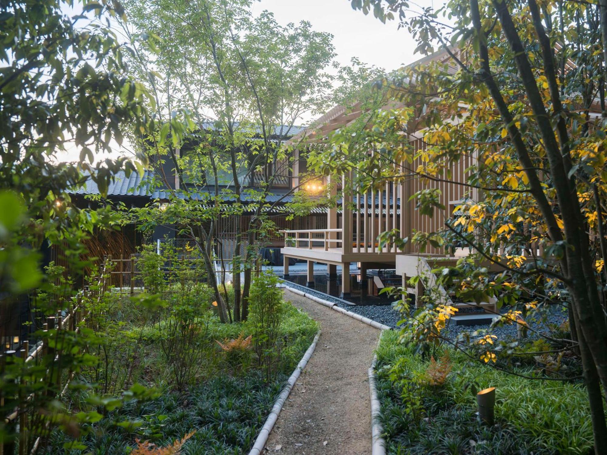 Отель Banyan Tree Higashiyama Киото Экстерьер фото